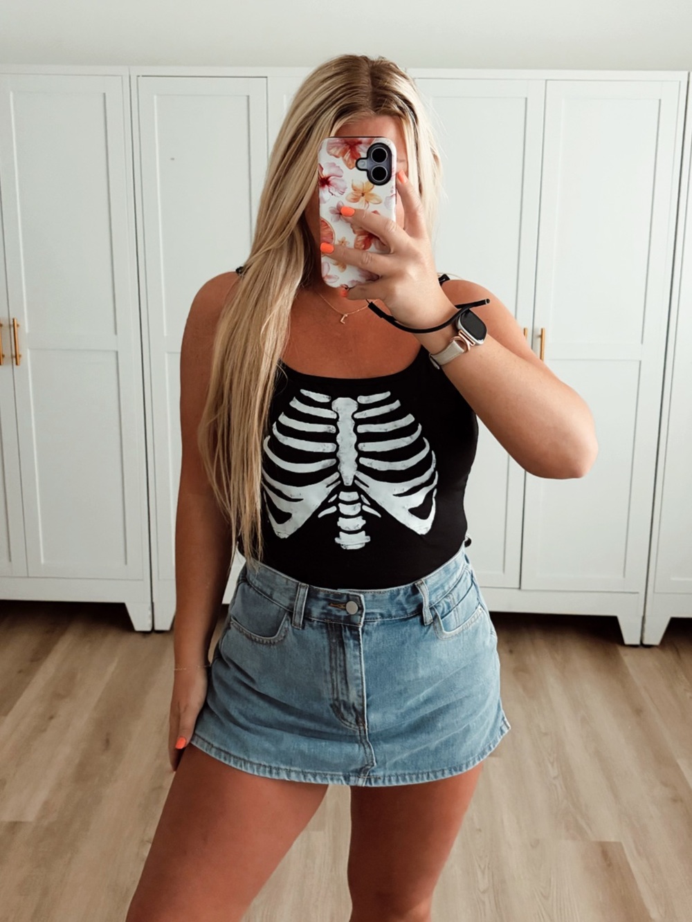 Black and white skeleton skull crop tank top